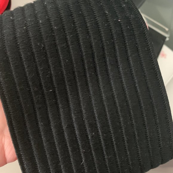 Black H&M Belt Faux Patent Leather and Stretch Fabric - XS - Picture 7 of 7